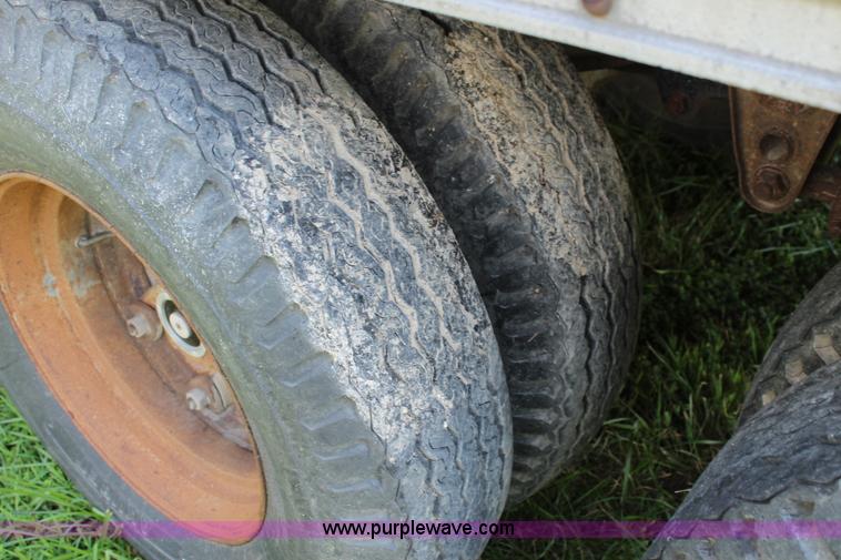 image for item J3571 1965 Timpte TT10EP grain trailer