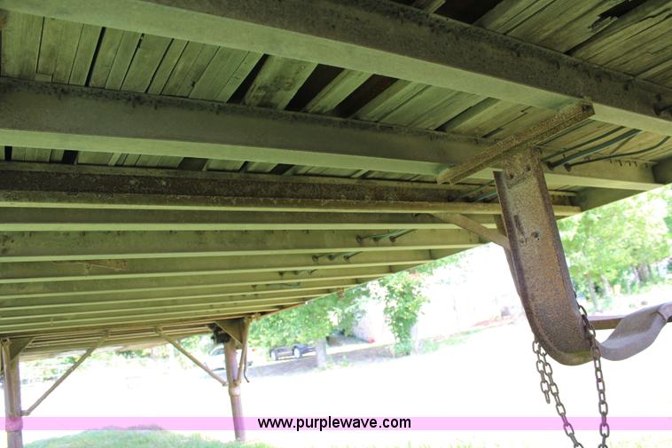 image for item J3571 1965 Timpte TT10EP grain trailer