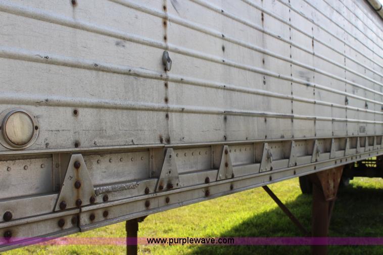 image for item J3571 1965 Timpte TT10EP grain trailer