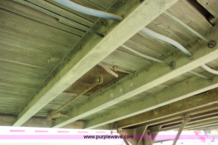 image for item J3571 1965 Timpte TT10EP grain trailer