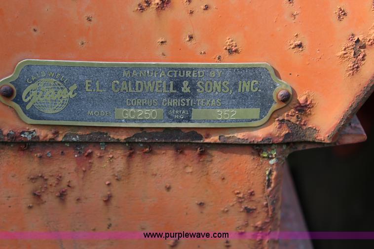 image for item J3572 Caldwell GC250 auger wagon