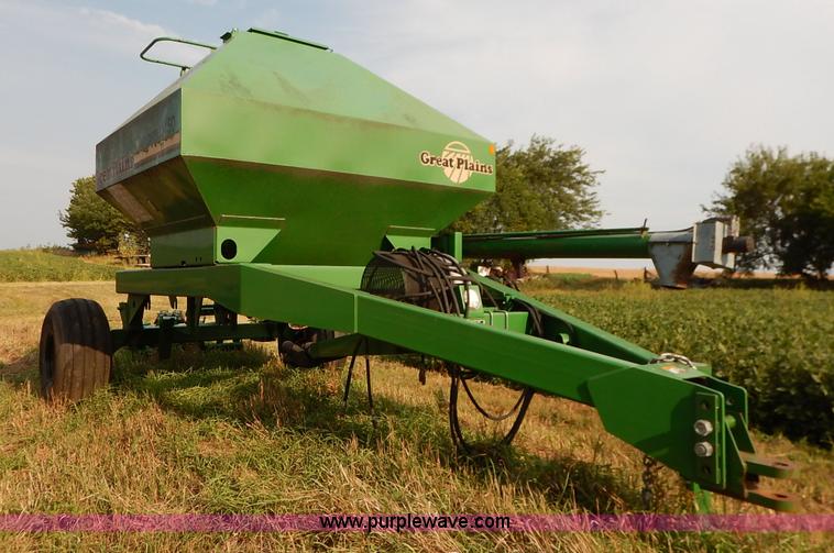image for item J6434 Great Plains 1150 air seeder cart