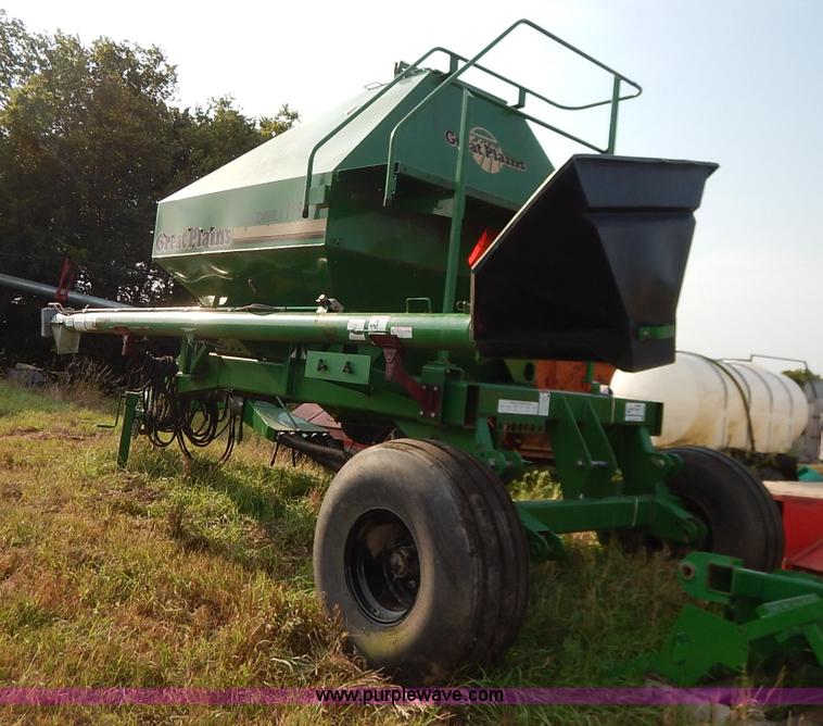image for item J6434 Great Plains 1150 air seeder cart