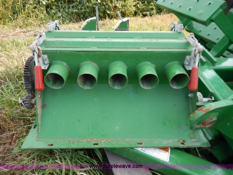 image for item J6434 Great Plains 1150 air seeder cart