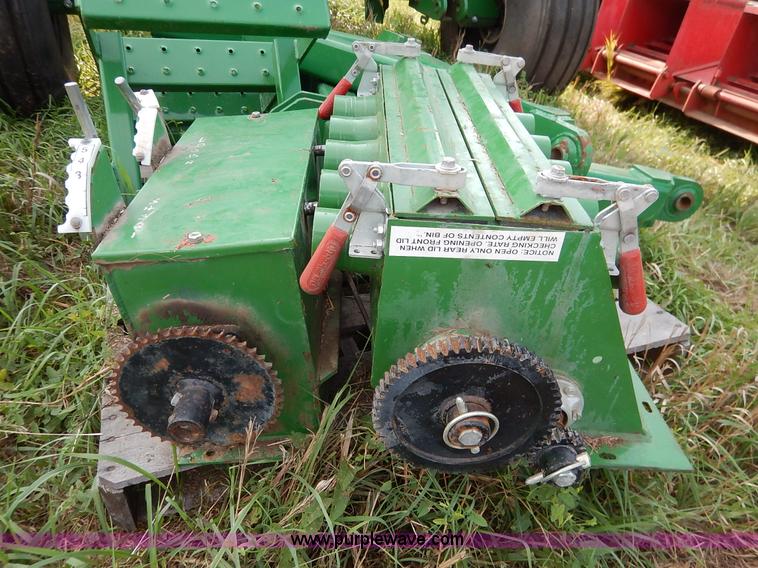 image for item J6434 Great Plains 1150 air seeder cart