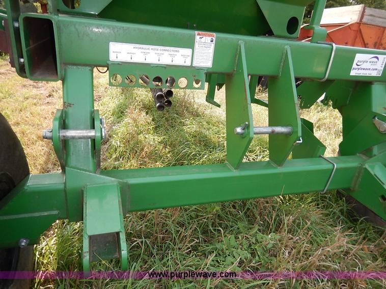 image for item J6434 Great Plains 1150 air seeder cart