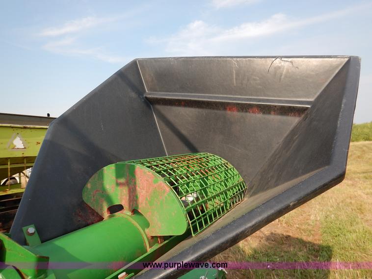 image for item J6434 Great Plains 1150 air seeder cart