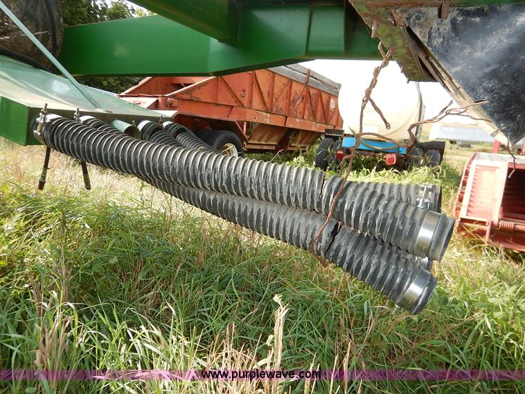 image for item J6434 Great Plains 1150 air seeder cart