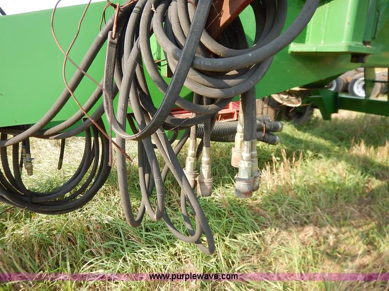 image for item J6434 Great Plains 1150 air seeder cart