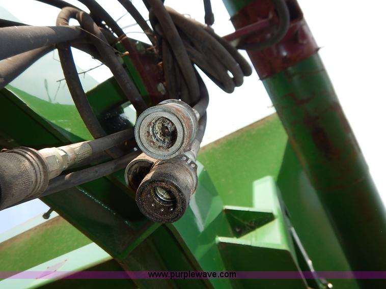 image for item J6434 Great Plains 1150 air seeder cart