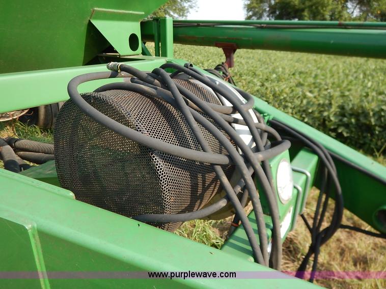 image for item J6434 Great Plains 1150 air seeder cart