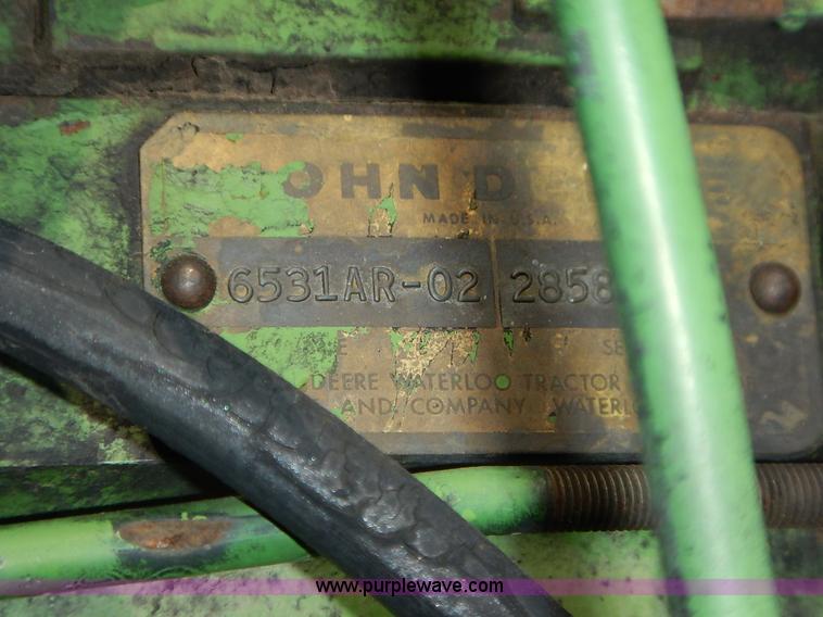 image for item J6461 1975 John Deere 7520 4WD tractor