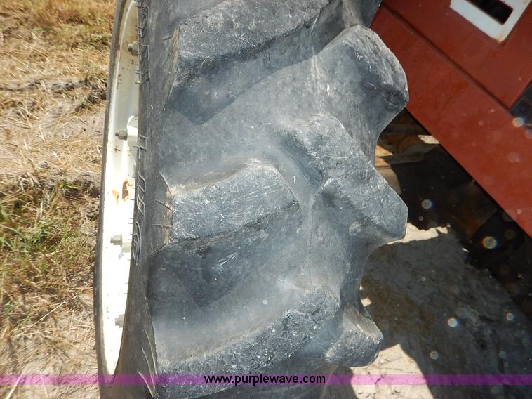 image for item J6470 Fiat Hesston DT60-66 MFWD tractor