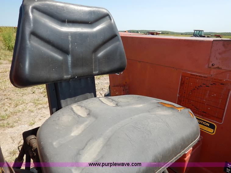 image for item J6470 Fiat Hesston DT60-66 MFWD tractor