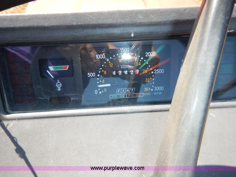 image for item J6470 Fiat Hesston DT60-66 MFWD tractor