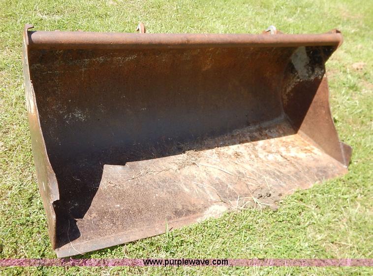 image for item J6470 Fiat Hesston DT60-66 MFWD tractor