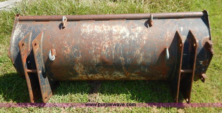 image for item J6470 Fiat Hesston DT60-66 MFWD tractor