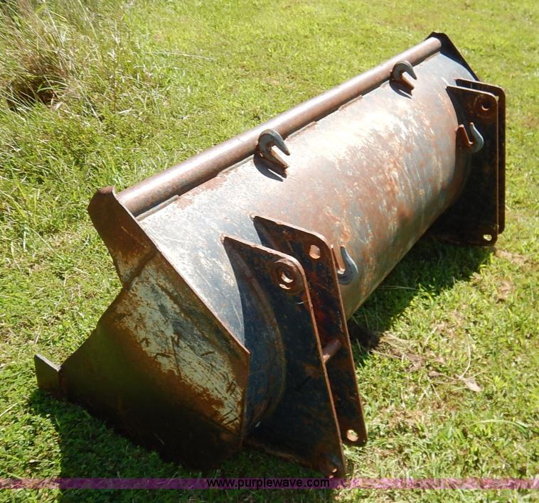 image for item J6470 Fiat Hesston DT60-66 MFWD tractor