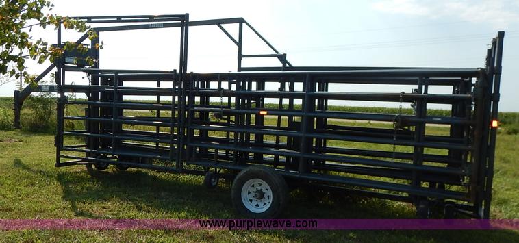 image for item J6473 Linn Rawhide gooseneck portable corral
