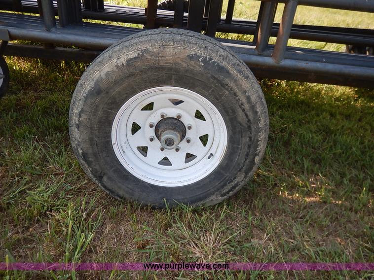 image for item J6473 Linn Rawhide gooseneck portable corral