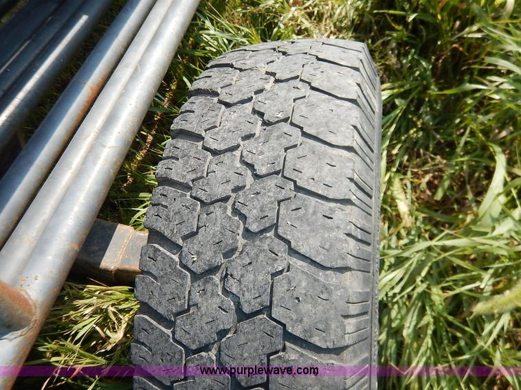 image for item J6473 Linn Rawhide gooseneck portable corral