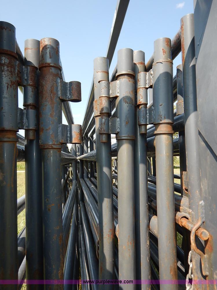 image for item J6473 Linn Rawhide gooseneck portable corral