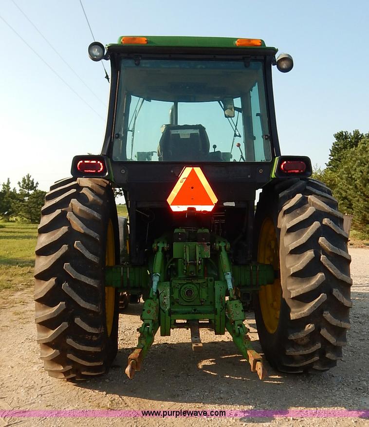 image for item J6475 1992 John Deere 3255 MFWD tractor