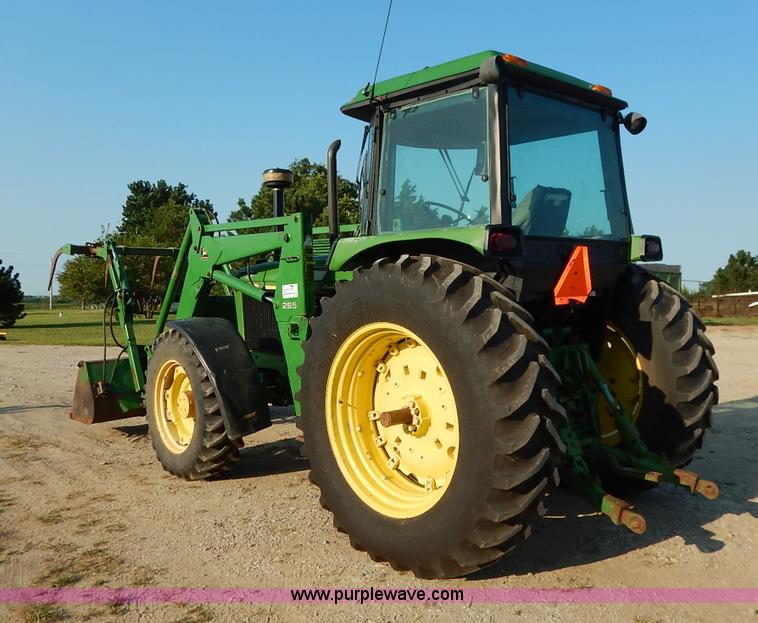 image for item J6475 1992 John Deere 3255 MFWD tractor