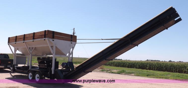 image for item J6999 Automatic Equipment roller mill