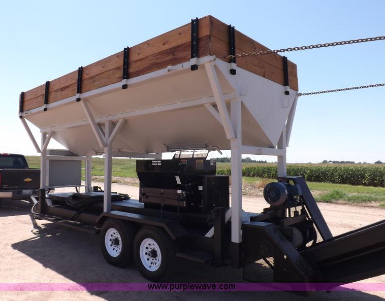 image for item J6999 Automatic Equipment roller mill