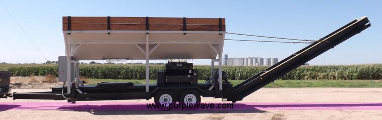 image for item J6999 Automatic Equipment roller mill