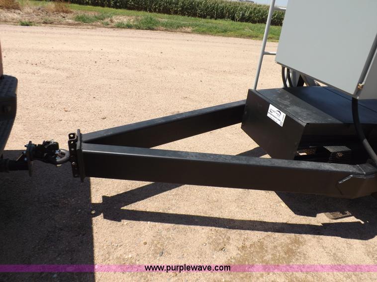 image for item J6999 Automatic Equipment roller mill