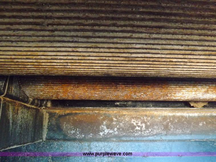 image for item J6999 Automatic Equipment roller mill