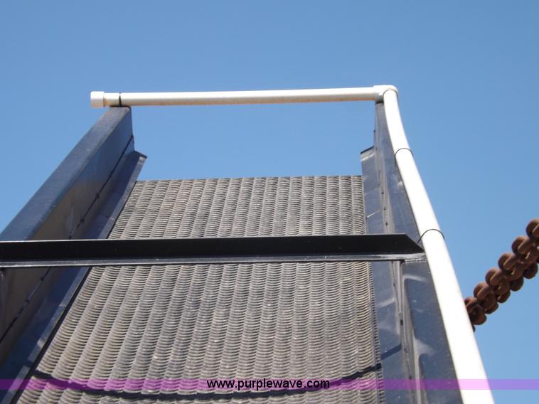 image for item J6999 Automatic Equipment roller mill