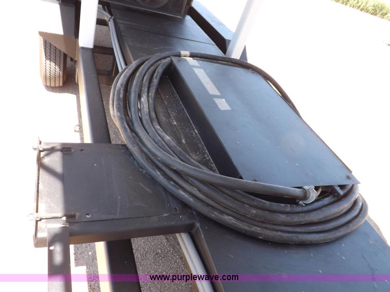 image for item J6999 Automatic Equipment roller mill