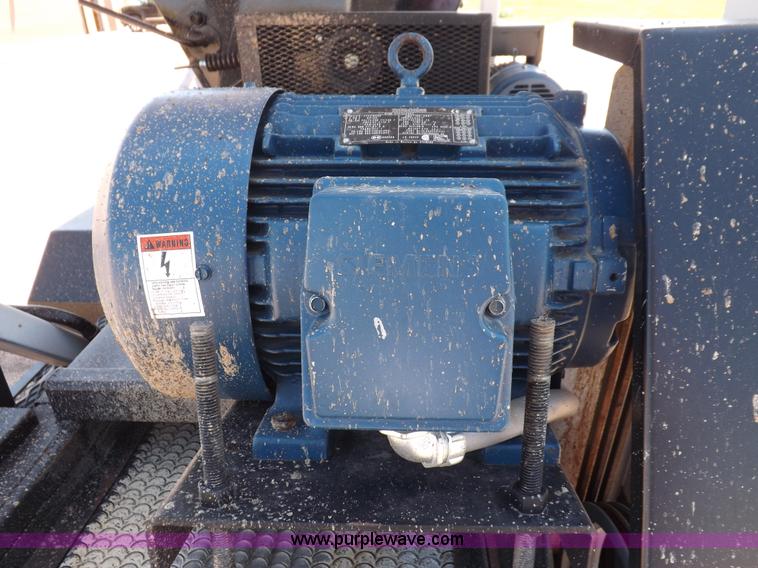 image for item J6999 Automatic Equipment roller mill