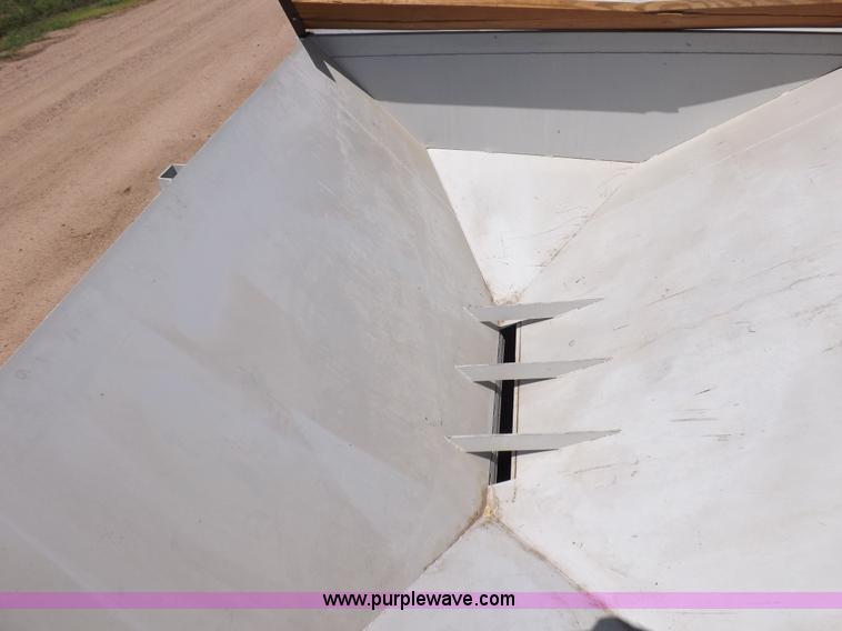 image for item J6999 Automatic Equipment roller mill