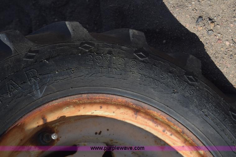 image for item J8103 Ditch Witch R40 trencher