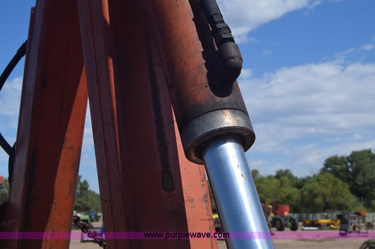 image for item J8103 Ditch Witch R40 trencher