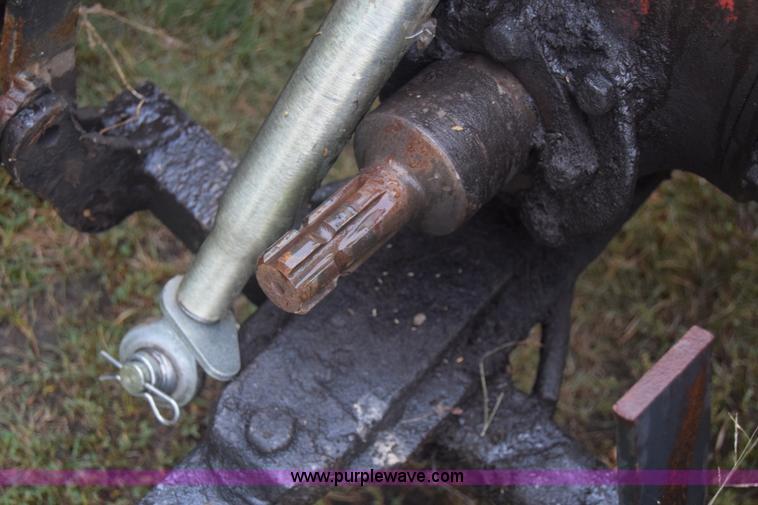 image for item J8136 Ford 800 tractor