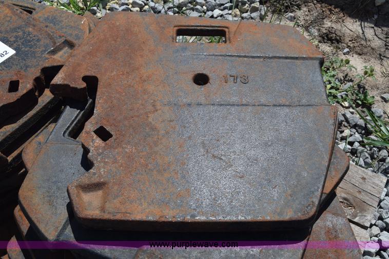 image for item J8182 (18) suitcase weights