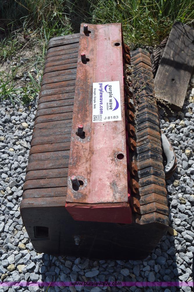 image for item J8183 (25) suitcase weights