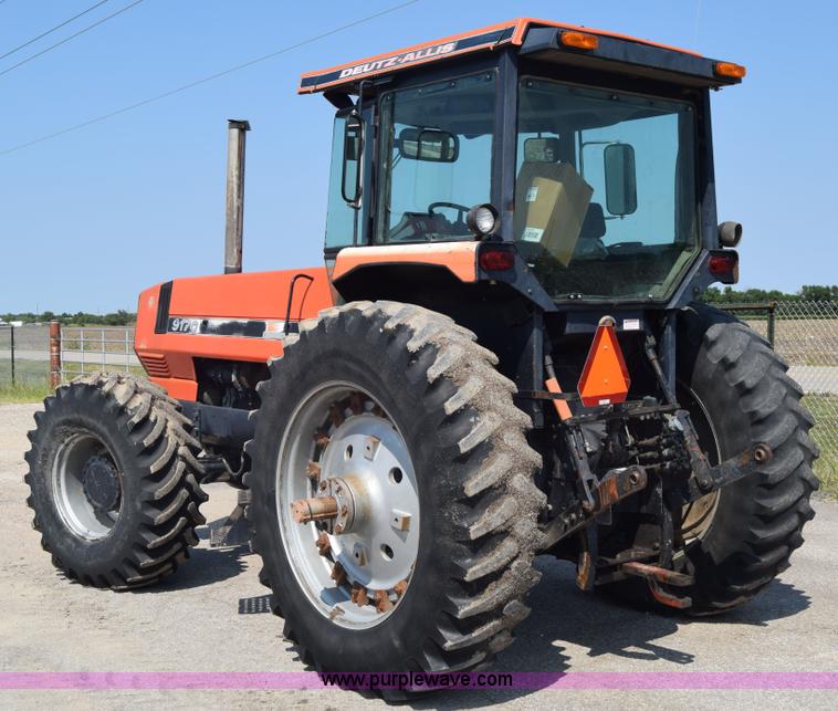 image for item J8197 1991 Deutz Allis 9170 4WD tractor
