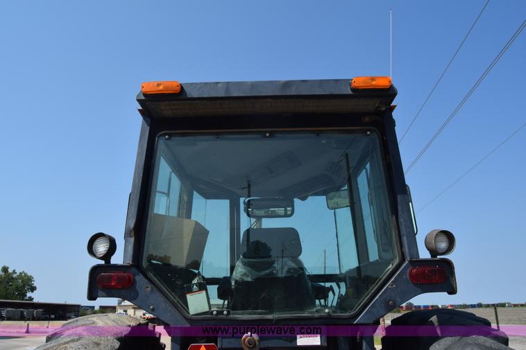 image for item J8197 1991 Deutz Allis 9170 4WD tractor