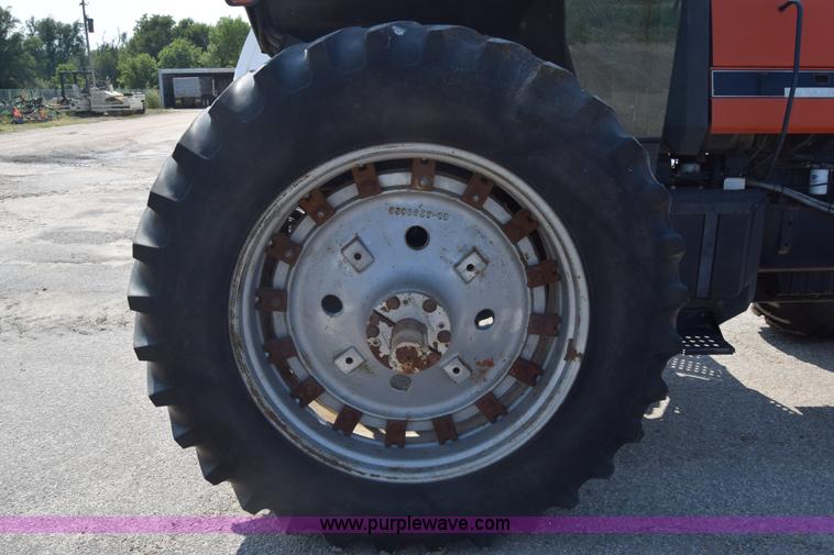 image for item J8197 1991 Deutz Allis 9170 4WD tractor