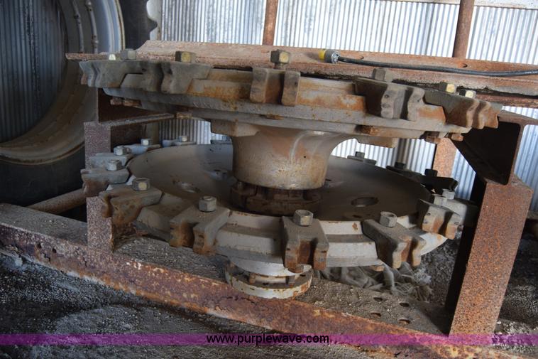 image for item J8197 1991 Deutz Allis 9170 4WD tractor