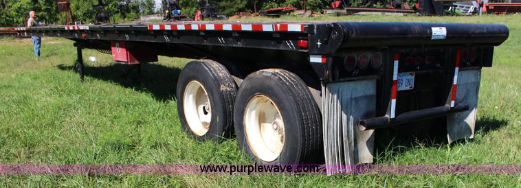 image for item K1104 1968 Float flatbed trailer
