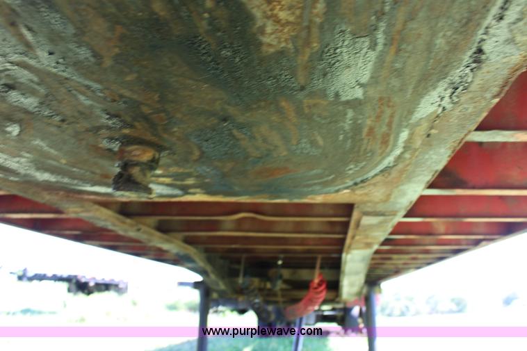 image for item K1104 1968 Float flatbed trailer