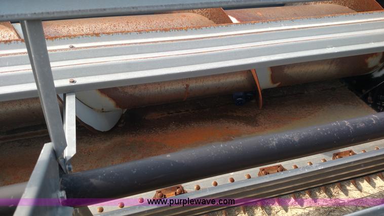 image for item K1138 Gleaner 400 head