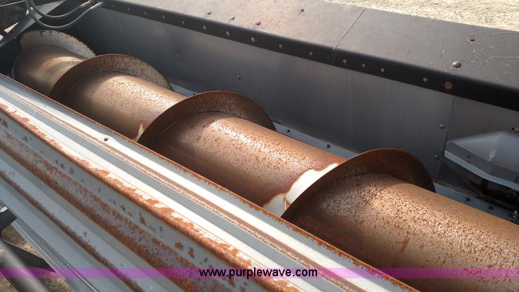 image for item K1138 Gleaner 400 head